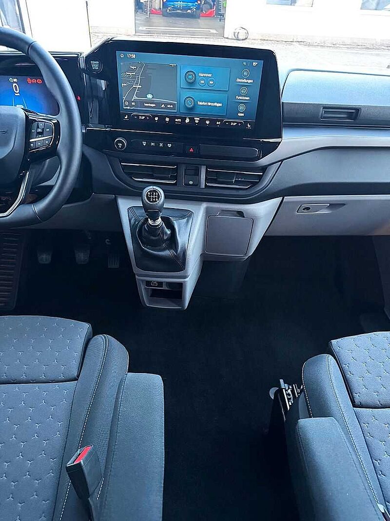 Ford Tourneo Custom Bus 320 L1 Titanium 8-Sitzer