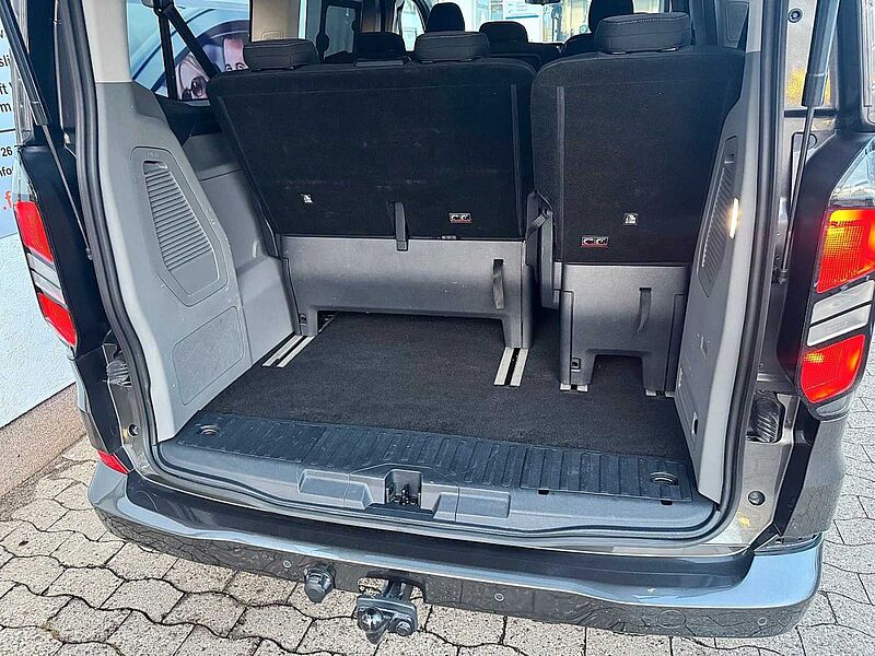 Ford Tourneo Custom Bus 320 L1 Titanium 8-Sitzer